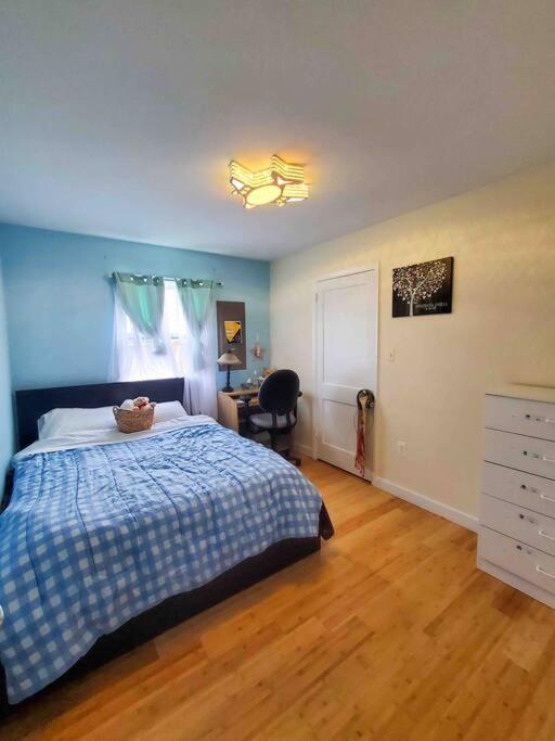 5 Star Room/Close To Town Center And Everything/5 Min Walk Metro Rockville Exterior photo